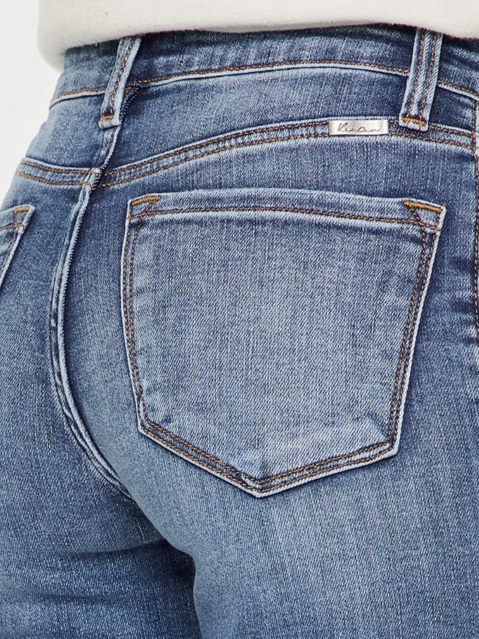 Kancan Straight + Relaxed Jeans Kancan Straight + Relaxed Jeans