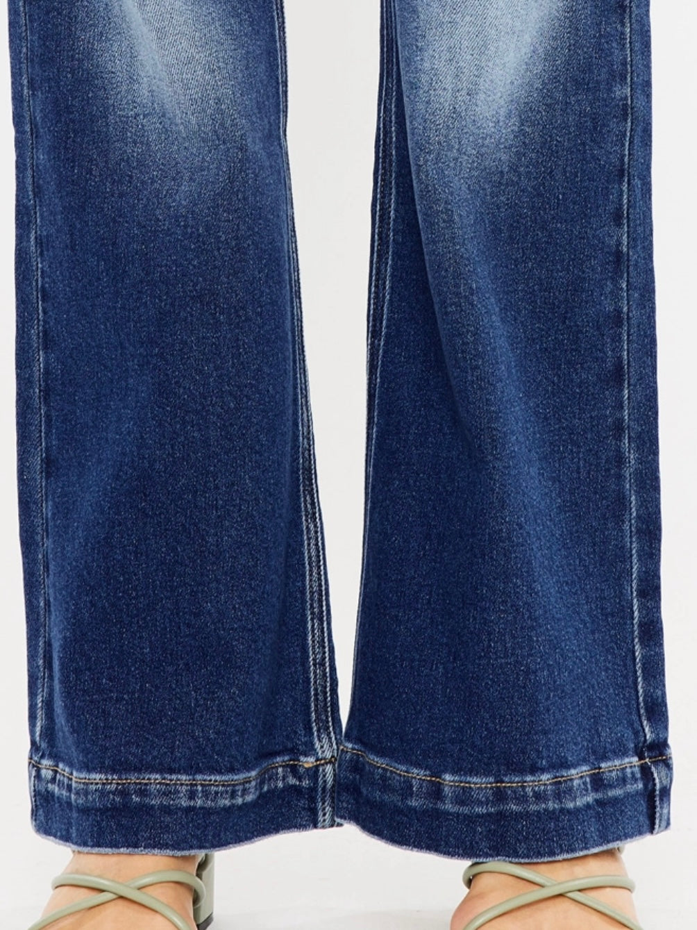 Julia High Rise Flare Kancan Jeans